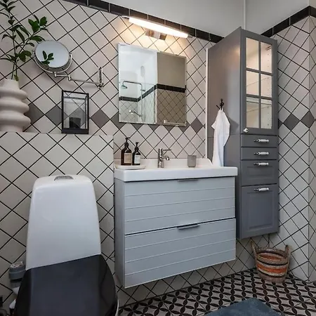 Spacious 3br Downtown Location Holiday home