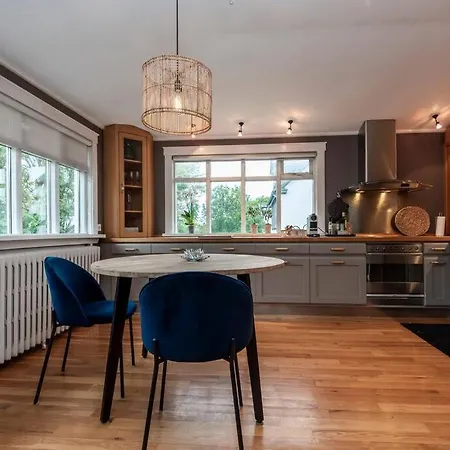 Spacious 3br Downtown Location Hébergement de vacances